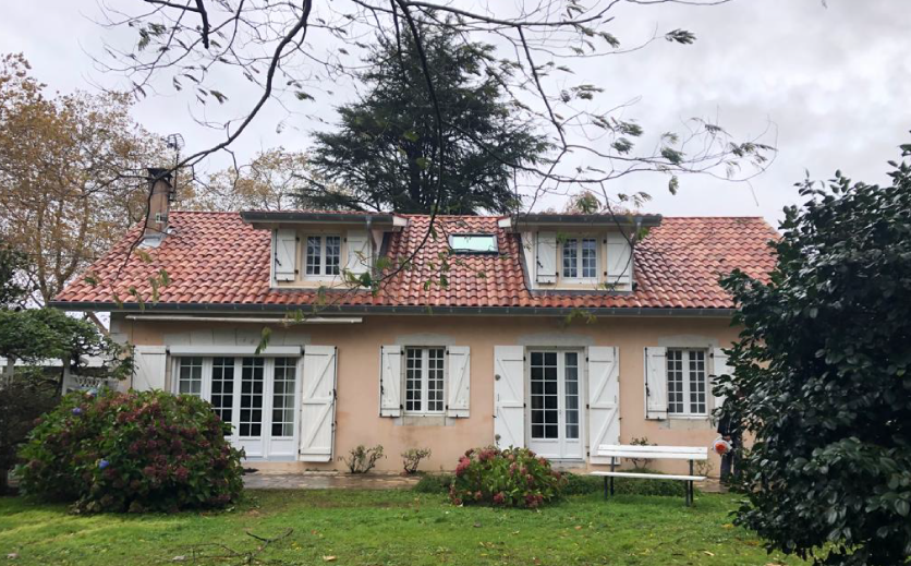 charpentier Peyrehorade, charpentier Pey, charpentier Port de lanne, couvreur Peyrehorade, couvreur Pey, couvreur Port de lanne, zingueur Peyrehorade, zingueur Pey, zingueur Port de lanne